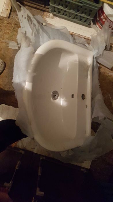 Мивка / умивалник с конзола Fayans / Vidima за баня