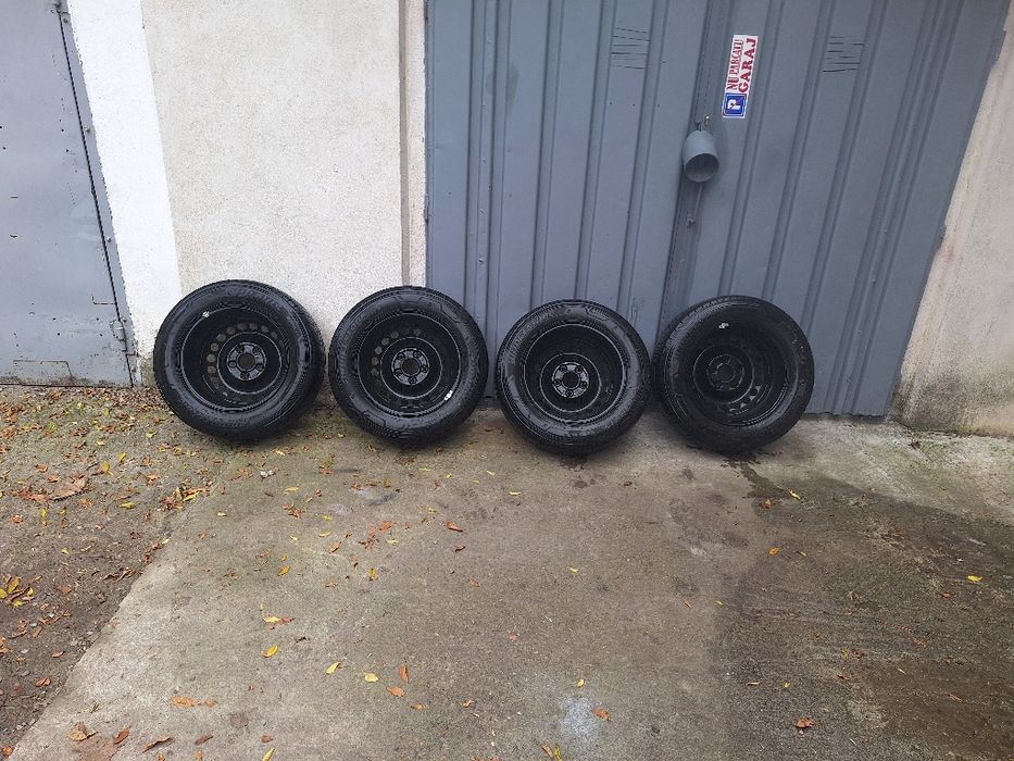 Jante VW +Anvelope Bridgestone 205 65 16C