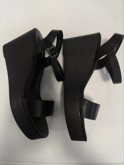 Ежедневни дамски сандали на платформа в черно PAOLO BOCELLI Номер 39.