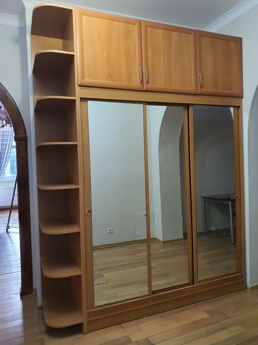 Шкаф с зеркалами 200х55х260