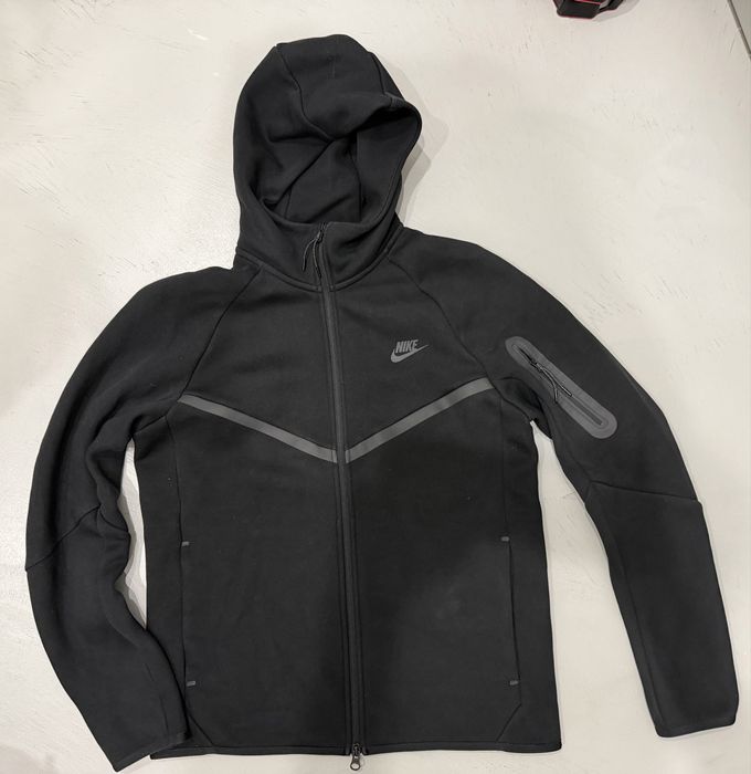 Nike tech-S размер,мъжко горнище