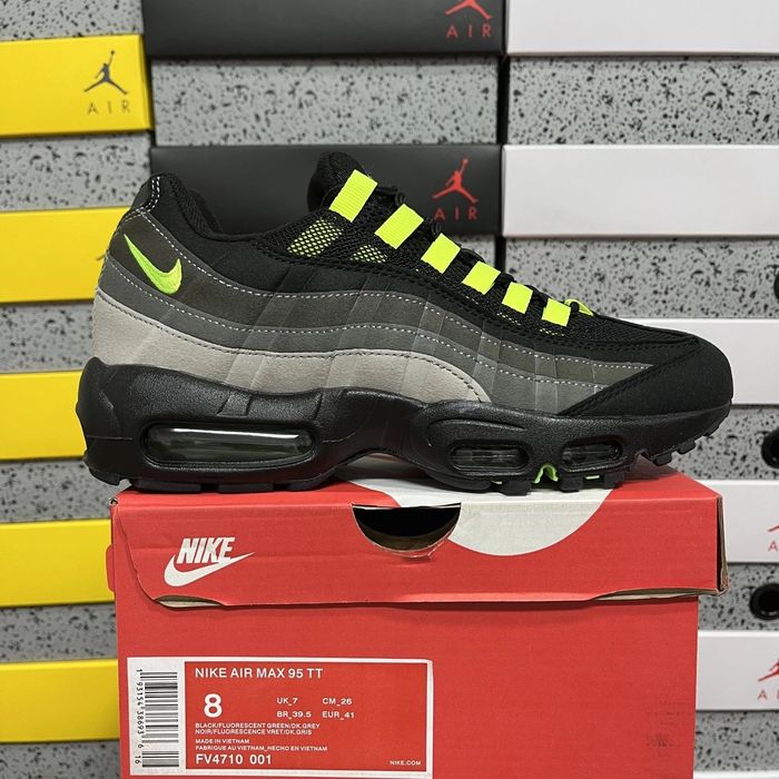 Adidasi Nike air max 95