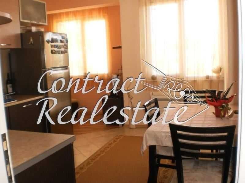 Дава се под наем Двустаен апартамент в Варна, Лятно кино Тракия - 50 кв.м за 331.5 € - Снимка #2