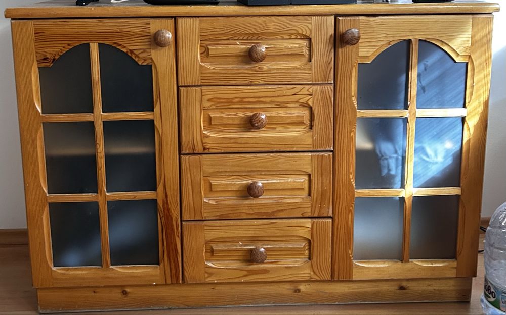 Скрин нощни шкафчета и бюро от чам