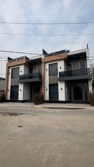 Срочно продается таунхаус в Мирзо Улугбекском районе