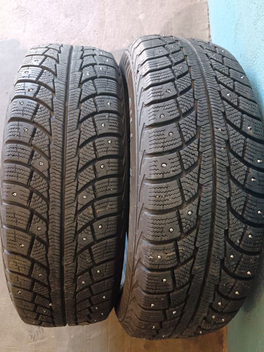 Продам 2 зимние шины 185/70/R14 Matador