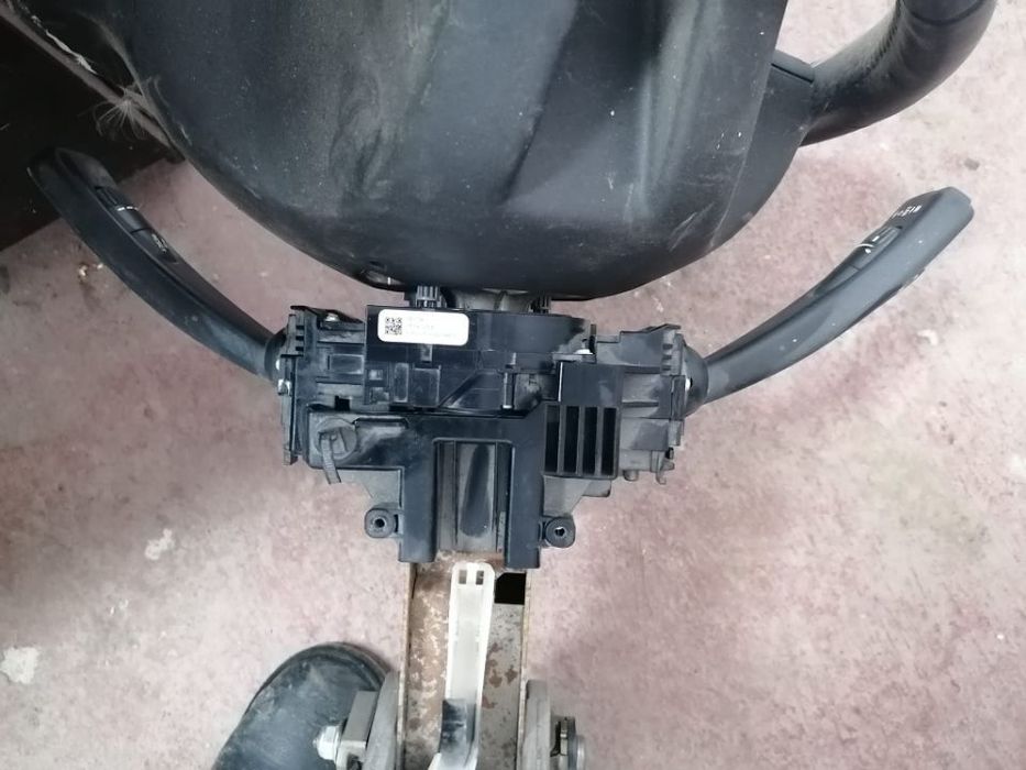 spira volan cu manete volvo v40 2015 31343218, 31343021, 31394001, 31394007