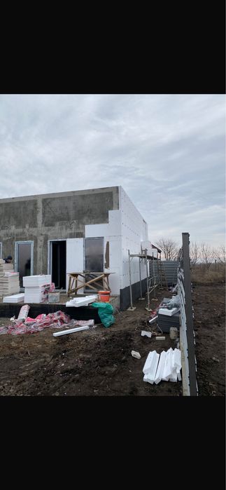 Casa de vanzare Comuna Vanatori DN26