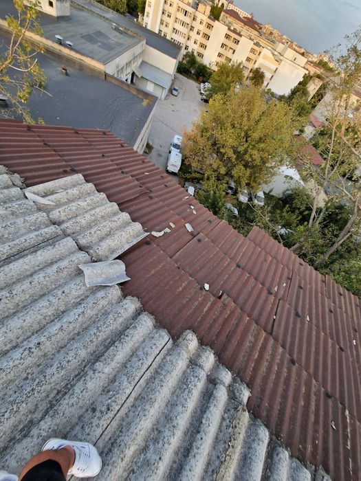 Vopsim ,reparam ,inlocuim  acoperisuri