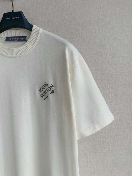 Tricou Louis Vuitton Calitate Premium