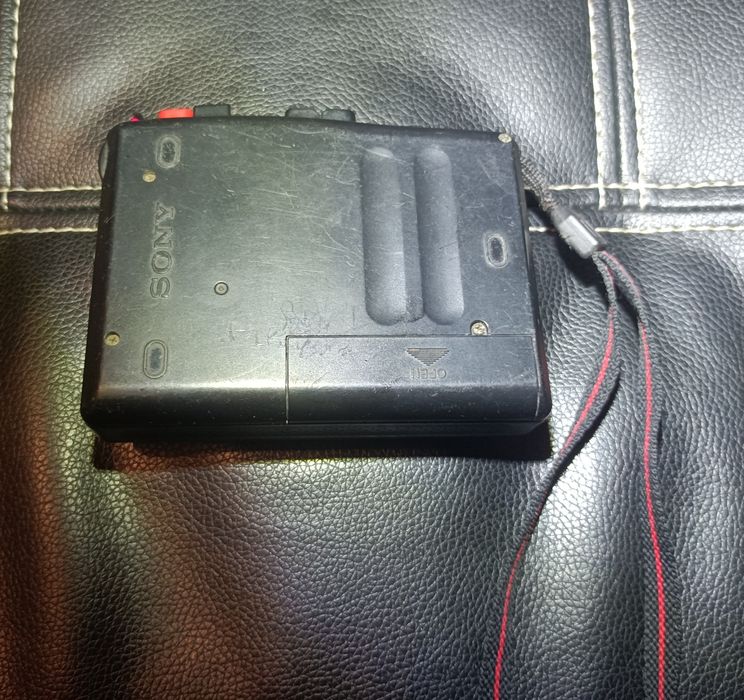 Reportofon Sony TCM-323