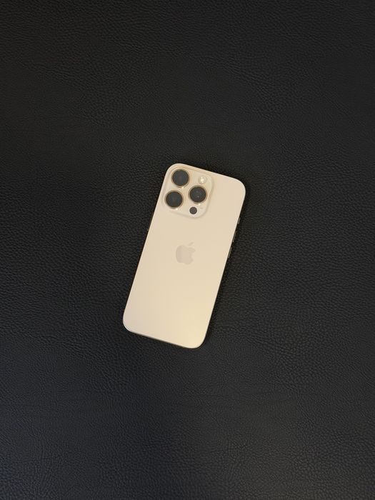 Перфектен iPhone 16 PRO