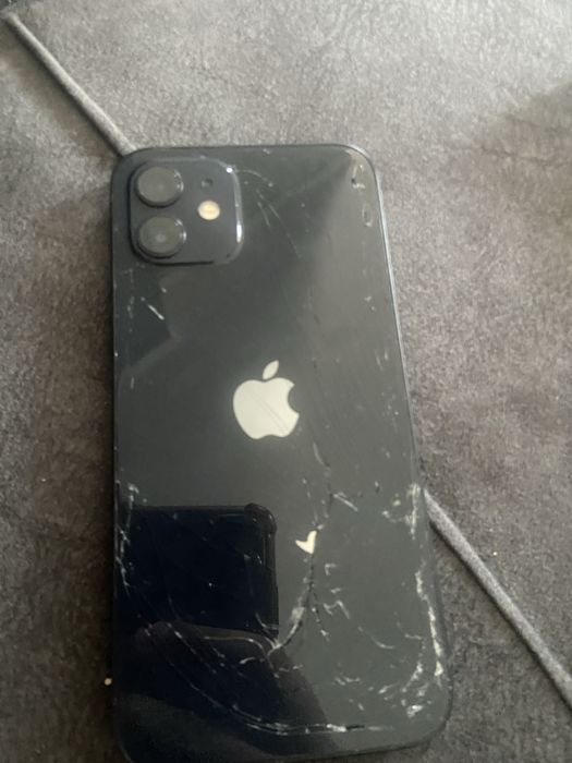 Iphone 12 , 128 GB