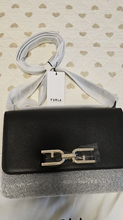Фурла/ Furla чистно нова