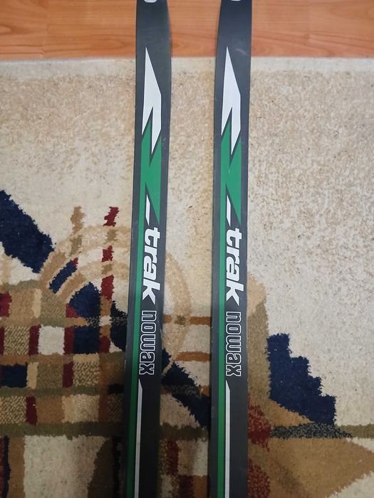 Schiuri Trak Nowax pentru amatori cu solzi