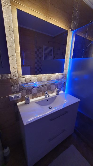 Închiriez apartament ARED cu parcare acoperita inclusa