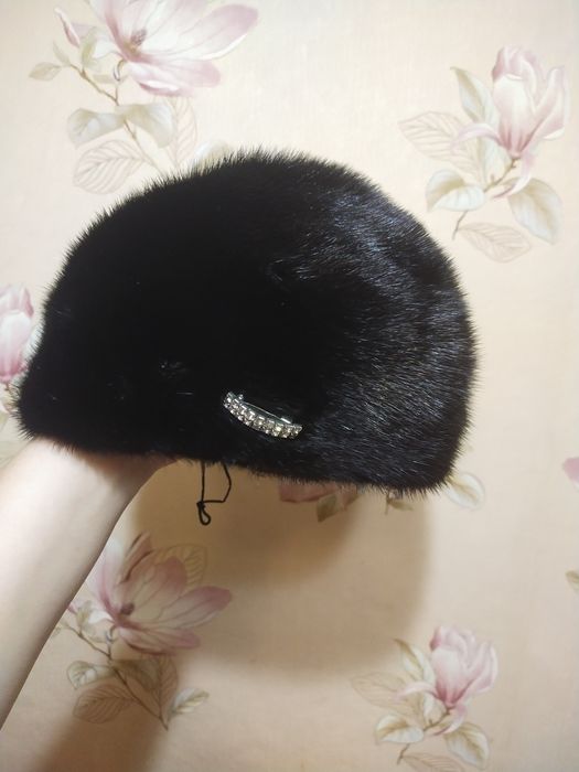 Продам норковую шапку