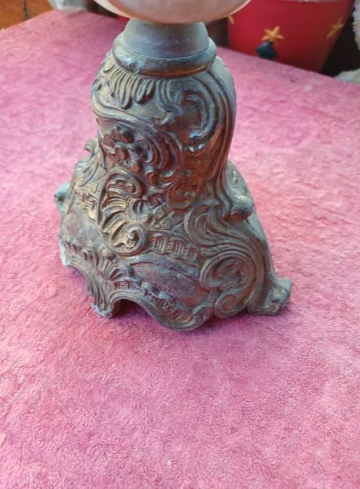 Стар Бароков свещник с оникс