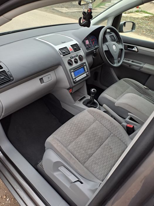 Piese vw Touran facelift 1.9 BXE