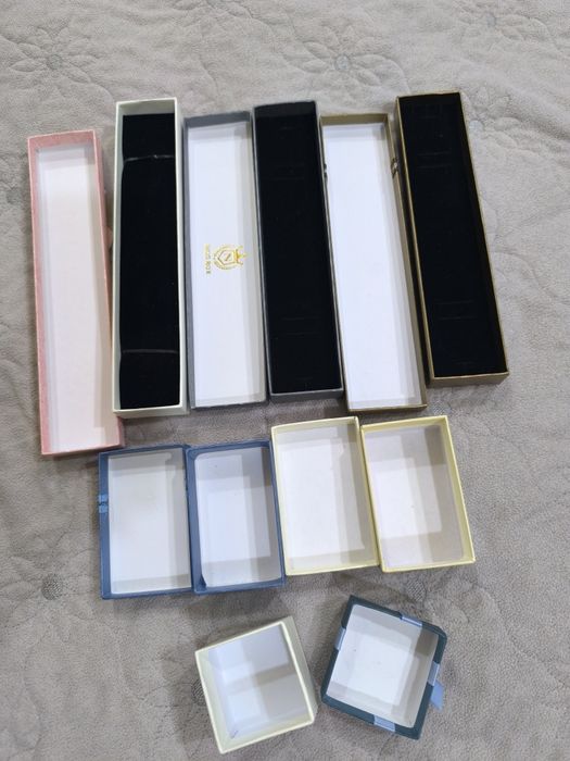 Коробки для ювелирных изделий