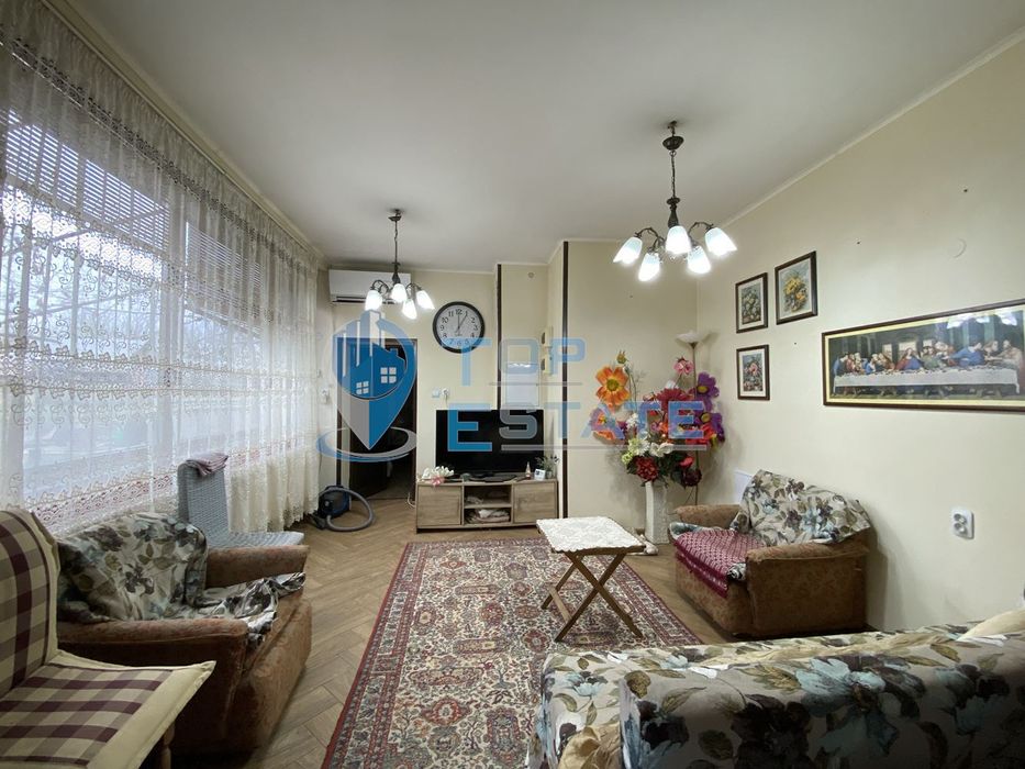 Продава се Къща в с. Иванча, Област Велико Търново - 160 кв.м за 519 €/кв.м - Снимка #1