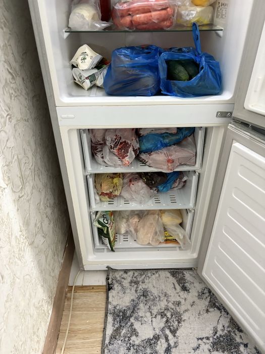 Холодильник в нормальном состояний