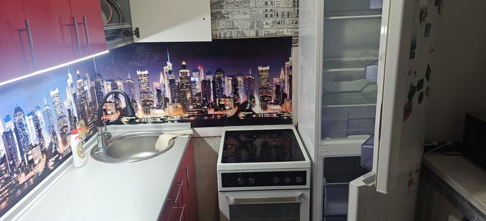 Сдам 2-х ком.кв 120000+свет