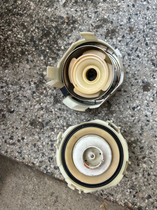 Съдомиялна за полу вграждане