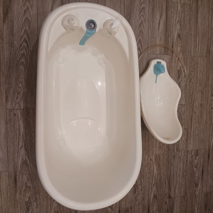 Бебешка вана със стойка