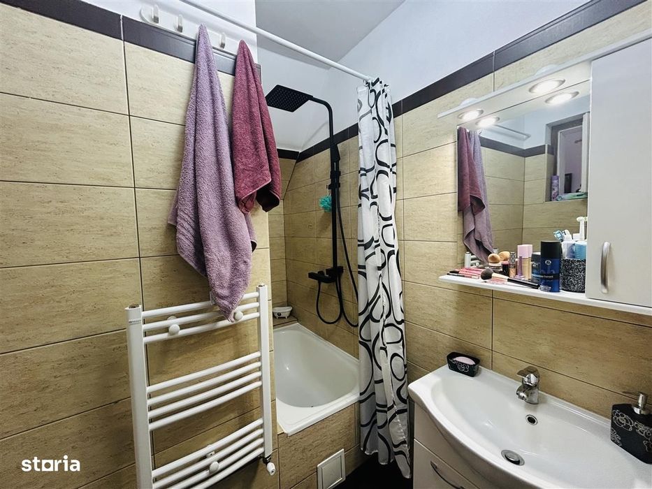 Apartament in centrul Sibiului – 57 mp utili + pivnita 11 mp, mobilat