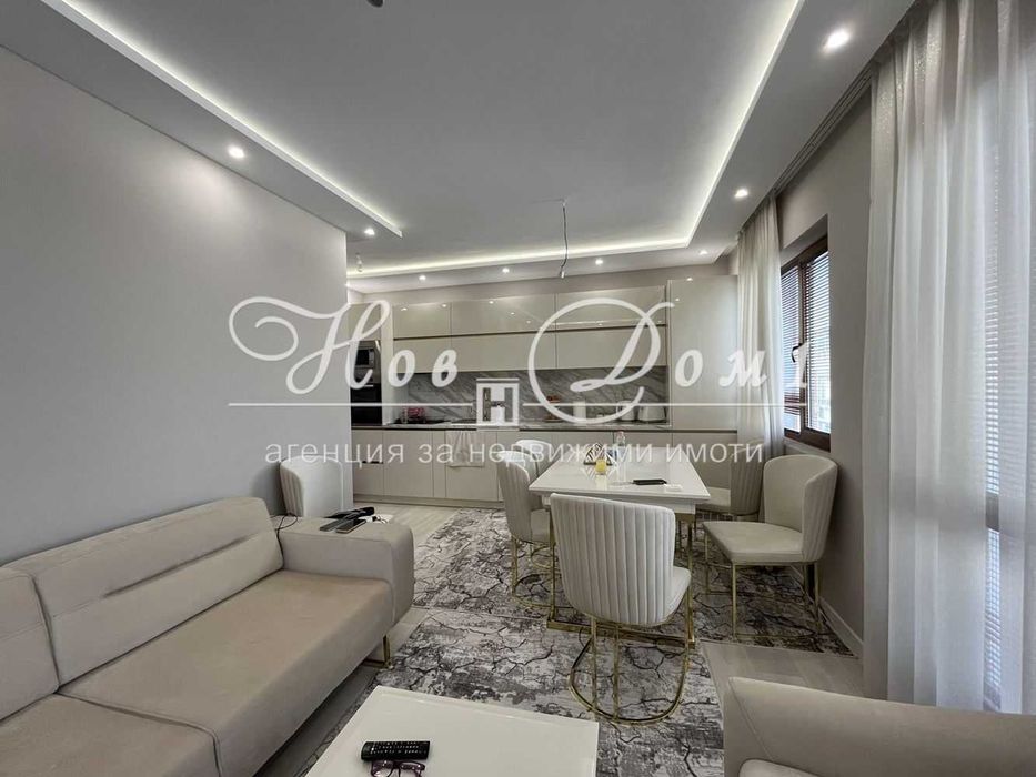 Дава се под наем Тристаен апартамент в Варна, Кайсиева градина - 74 кв.м за 765 € - Снимка #3