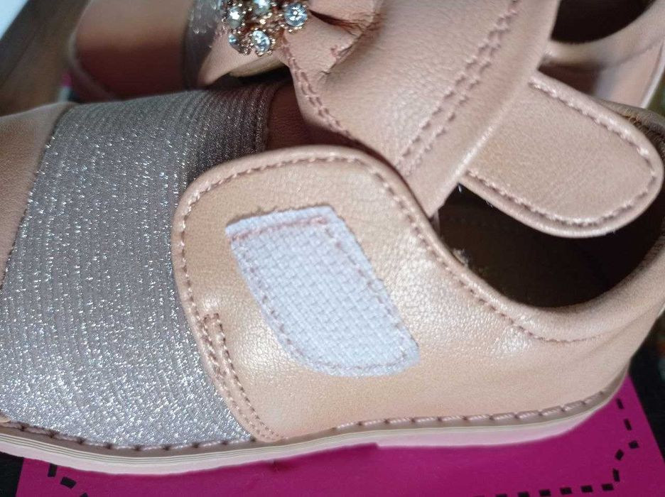 Обувь на девочку