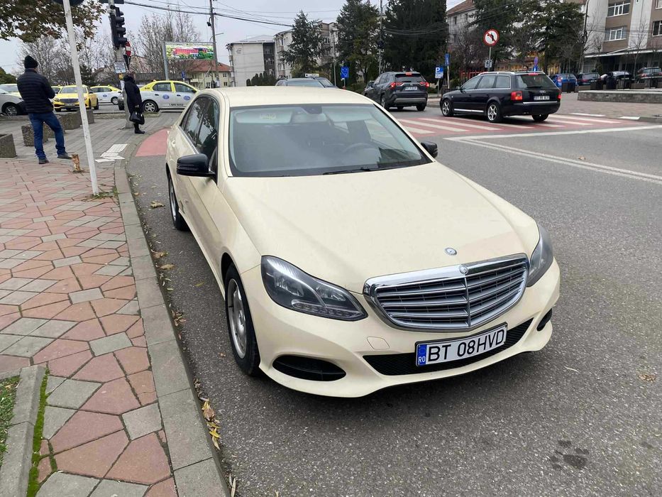 Vand  Mercedes E200 W212