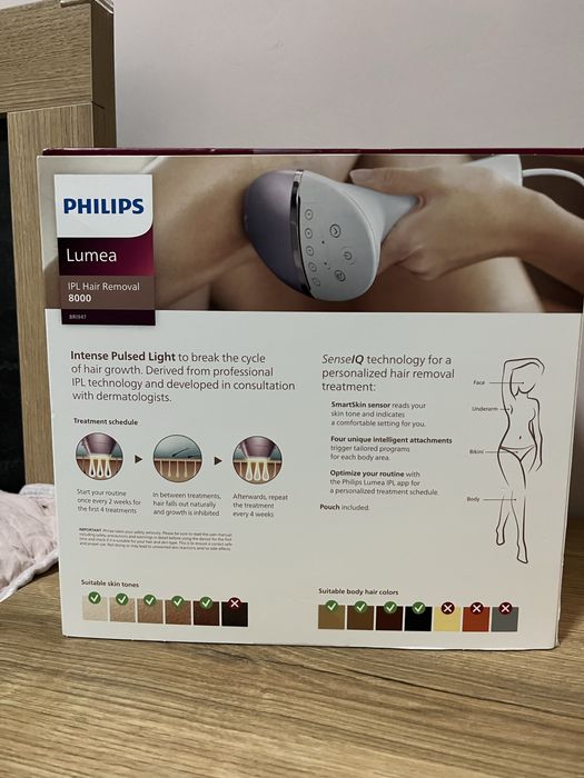 Фотоепилатор PHILIPS Lumea 8000