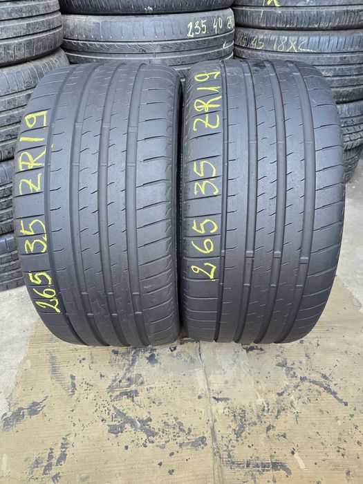 2 Anvelope Vară Bridgestone 265/35 ZR19  DOT1621.