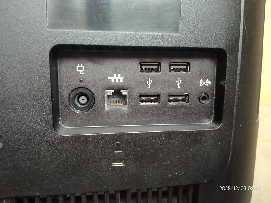 Моноблок HP Pavilion 23