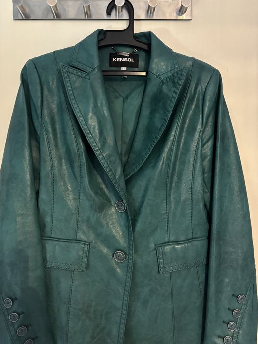 Дамско яке KENSOL