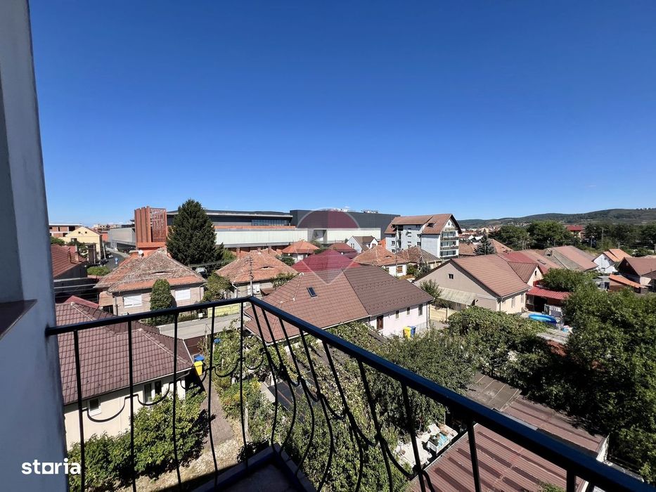 Apartament 3 camere, 2 băi și balcon Promenada Mall / Spital / Centru