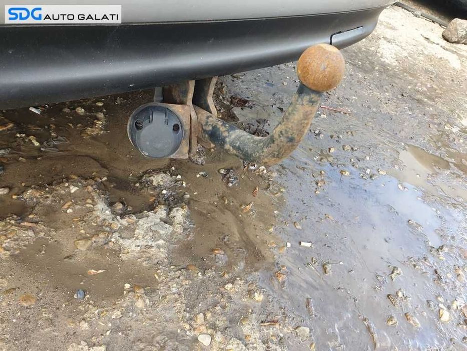 Cui Carlig Remorcare Tractare Complet cu Instalatie Electrica Seat Toledo 2 1998 - 2005