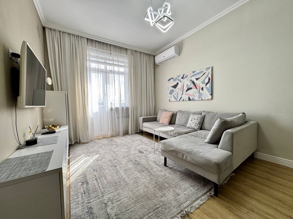 Квартира продается 3/6/8 рядом с Parisien