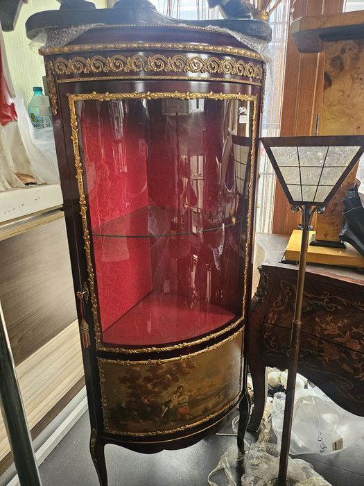 Бароков тв.шкаф  комод