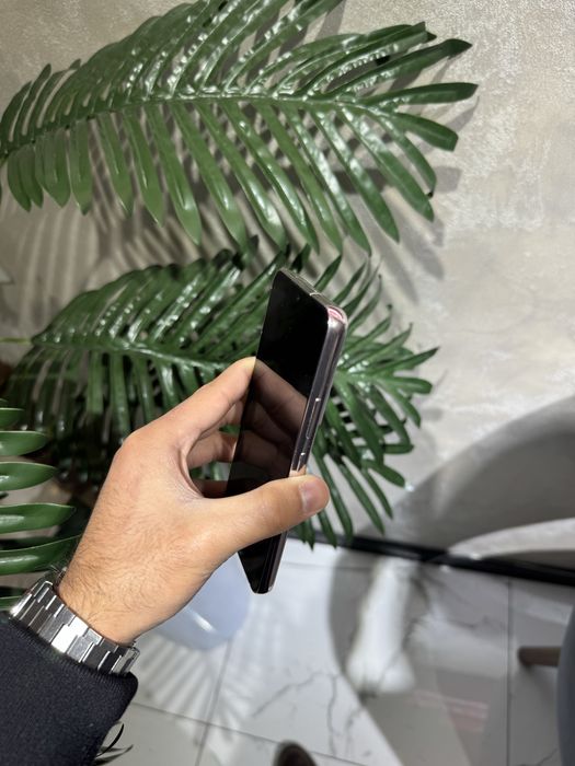 Samsung S22 (8/256gb) Gold идеал