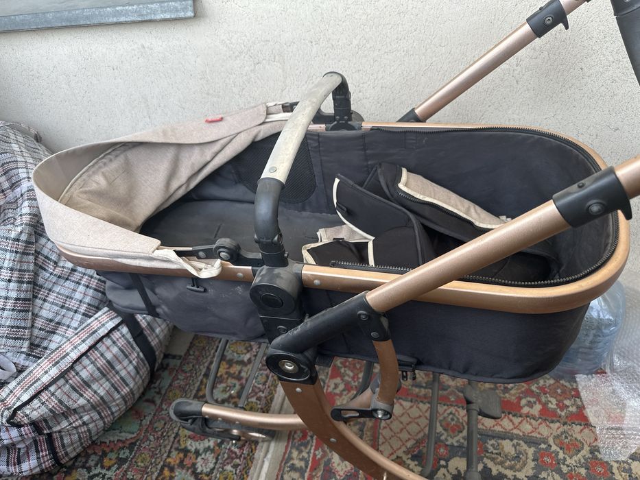 Коляска детская в очень хорошем сост