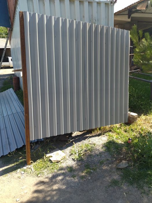 Забор из профнастила