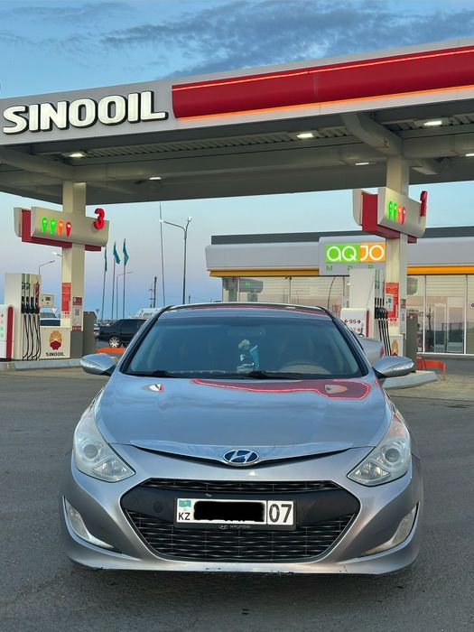 Хендай Соната YF
