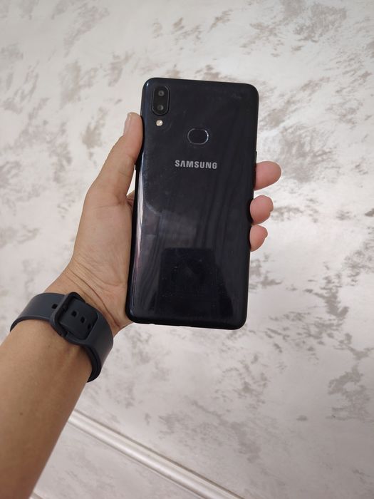 саммунг а 10с телефон