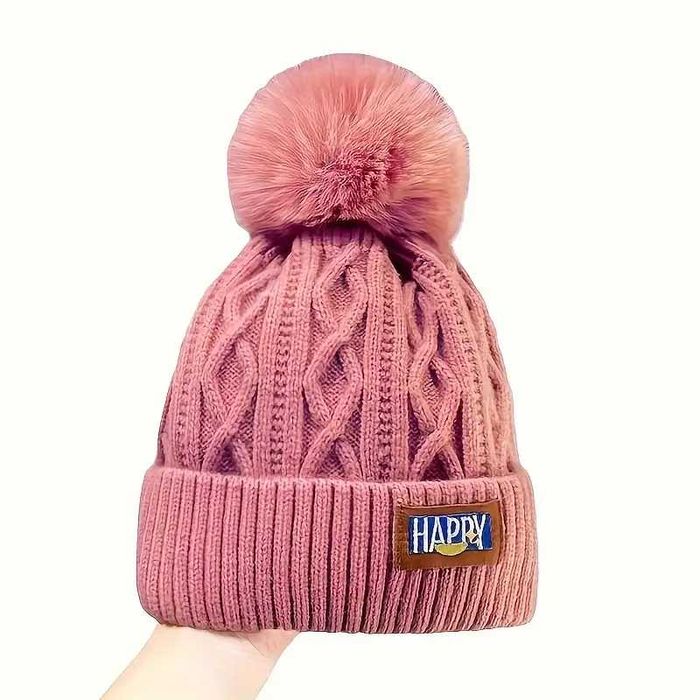 Нова зимна дамска шапка с пух, в три цвята