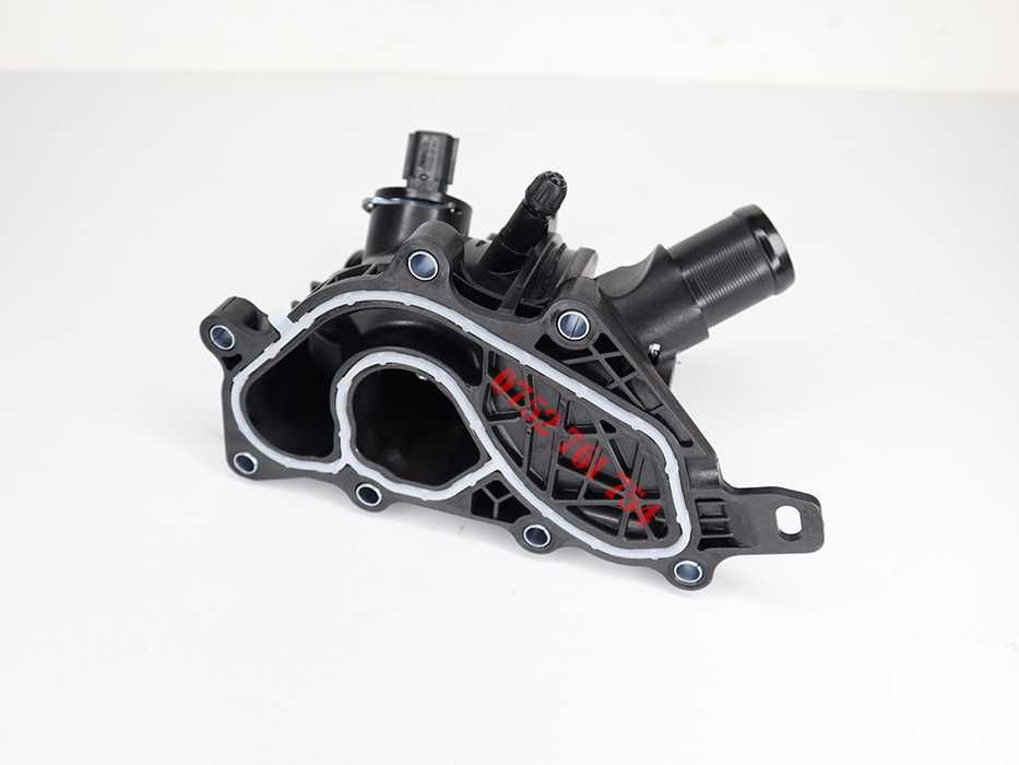 110600260r Corp Termostat Dacia Duster 2 1.3 TCE / Carcasa Termostat