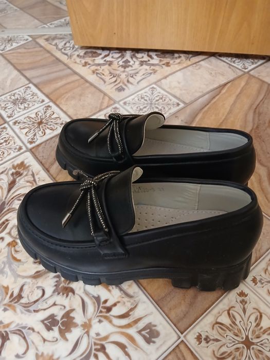 Ботинки детские на девочку