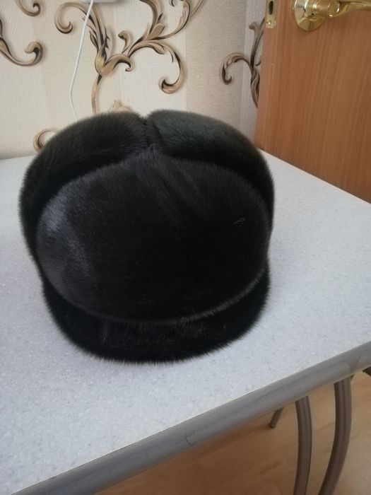 Продам мужской головной убор